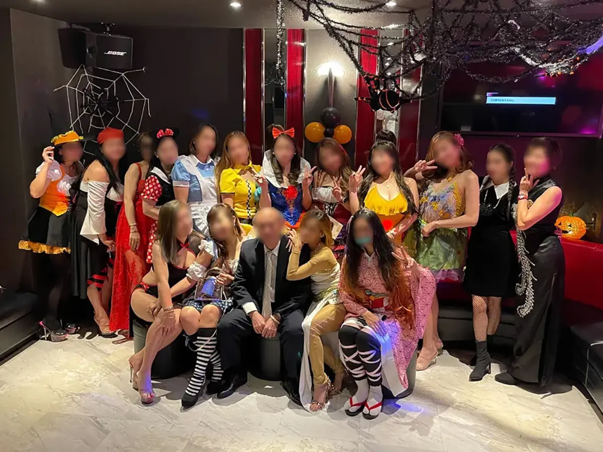 東京都墨田区・錦糸町のフィリピンパブ Dyosa(ディヨーサ)キャスト集合写真