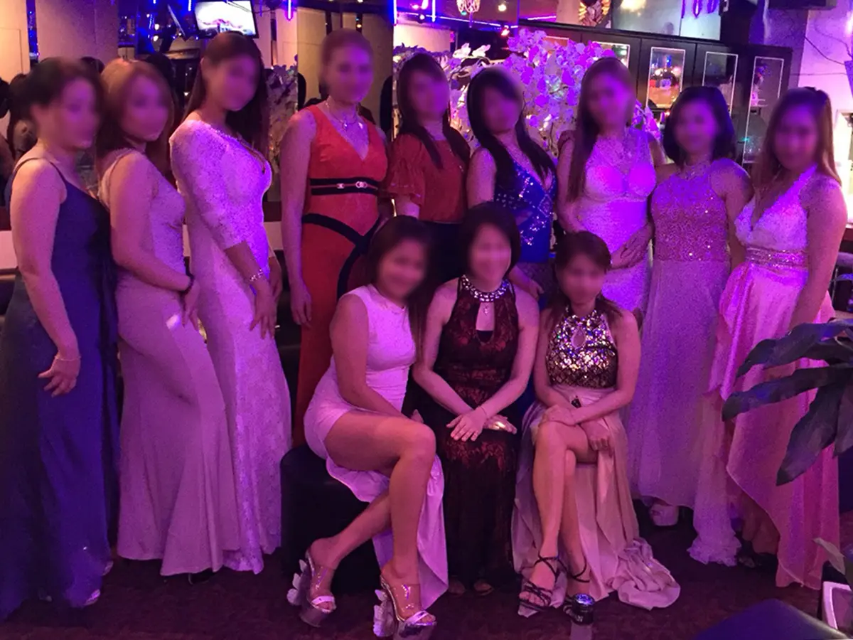 東京都江戸川区西葛西のフィリピンパブ Mayon2(マヨン2)キャスト集合写真