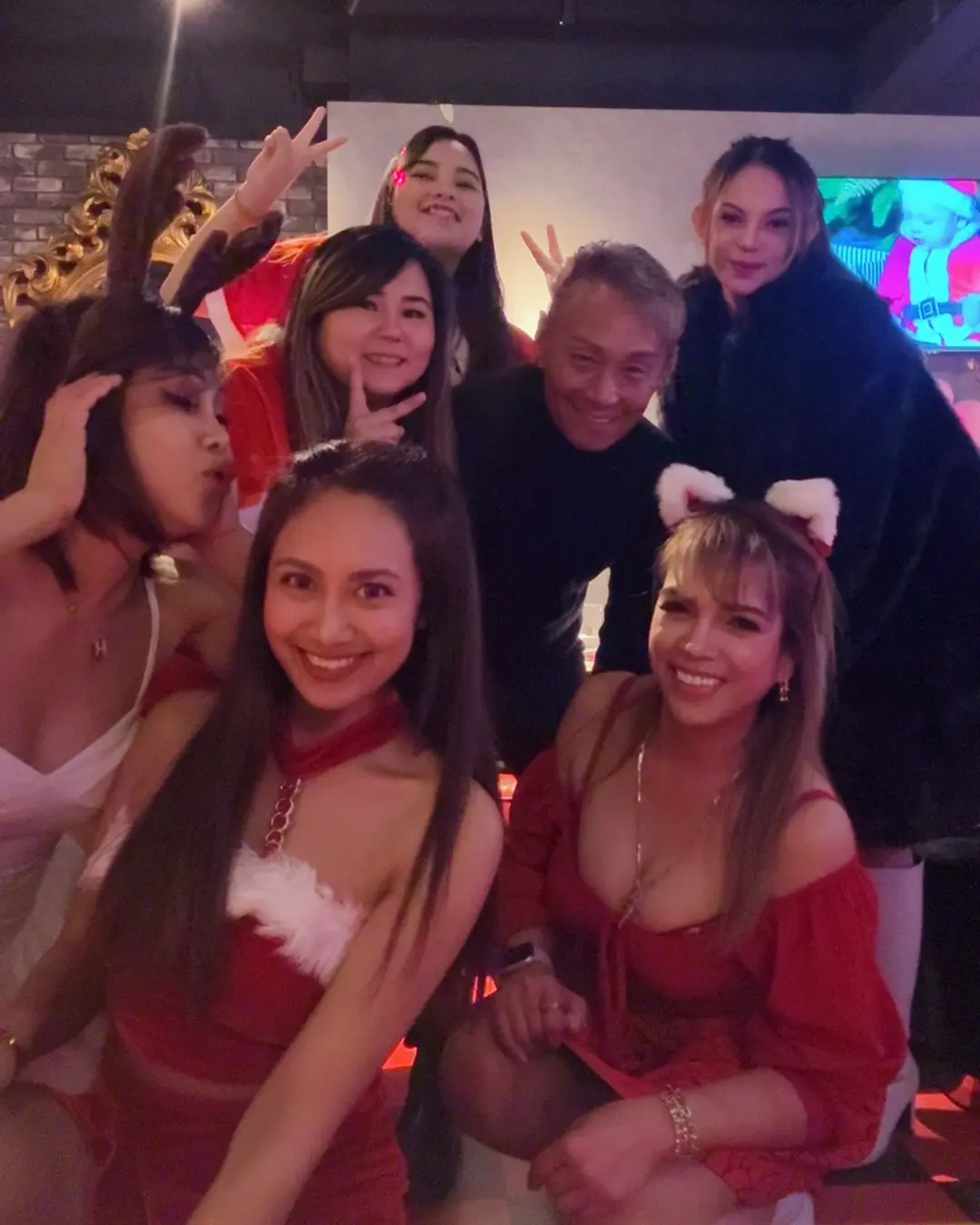 埼玉県新座市東北のフィリピンパブ Queen(クイーン)キャスト集合写真