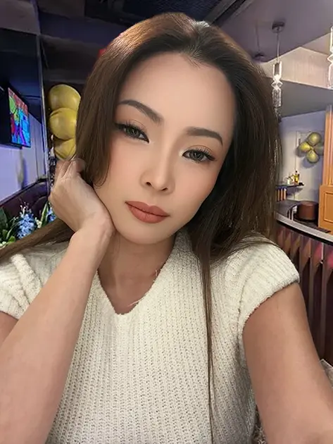 東京都墨田区江東橋・錦糸町のフィリピンクラブ REINA(レイナ)キャスト写真