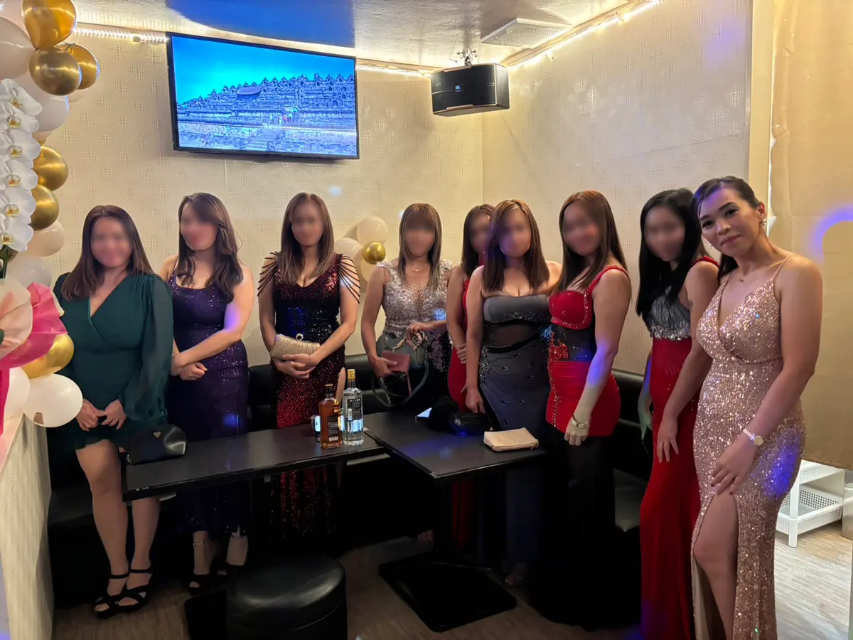 SCORPION NIGHT(スコーピオンナイト)キャスト集合写真