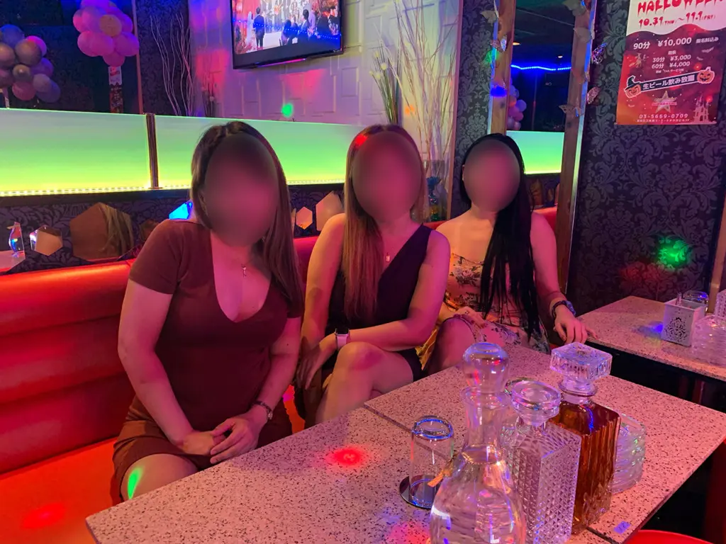 東京都墨田区江東橋のフィリピンパブ SUPER STAR(スーパースター)キャスト集合写真